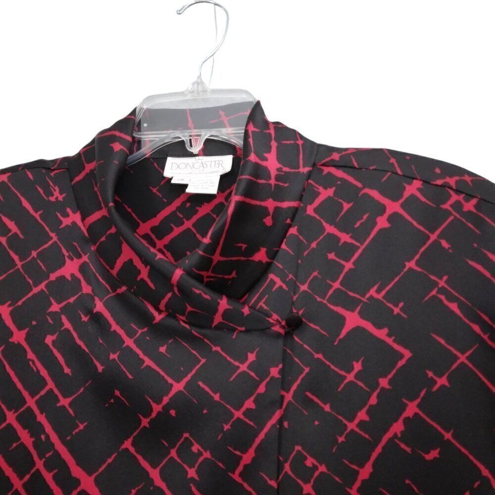 Vintage 100% Silk Loose Fit Front Button Blouse Red Black Doncaster | Size 16 - Picture 3 of 7